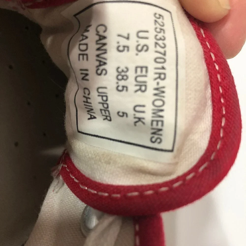 Levi's Canvas Red‎ Sneakers Low Tops Size 7.5